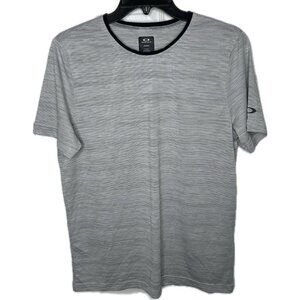 Oakley Men’s Gray T-shirt Hydrolix Regular Fit Tee  XS